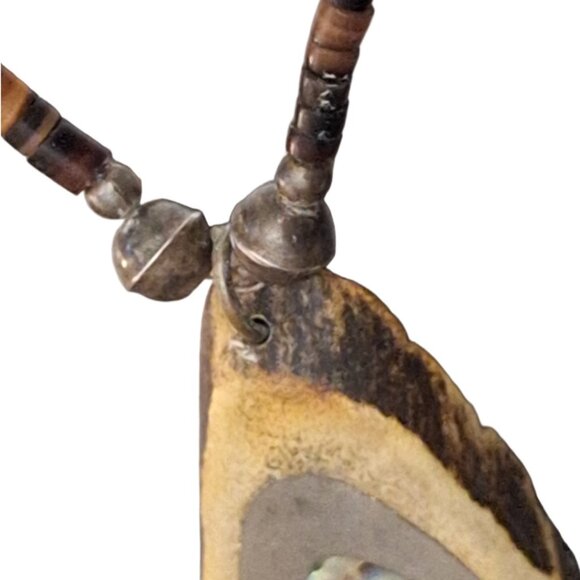 Vintage Bone Bead Necklace w/ Sliced Antler Bone Inlaid Silver & Mother of Pearl - Picture 4 of 7